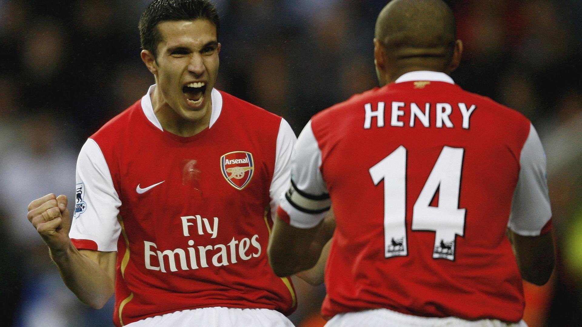 主帅战术部署细致入微强调沟通配合重于单打独斗